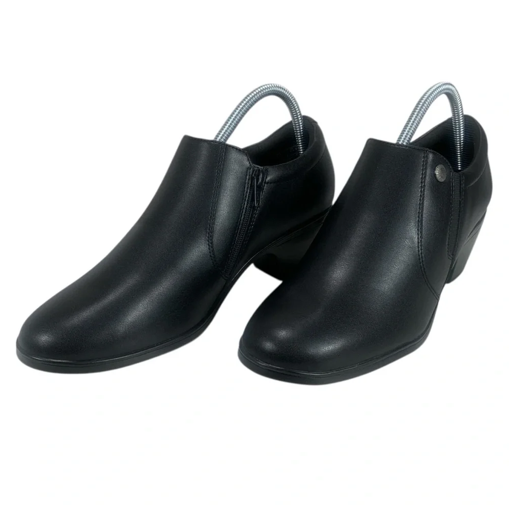 Clarks Collection Women’s 10M Black Leather‎ Heeled Slip-On Comfort Shoes
